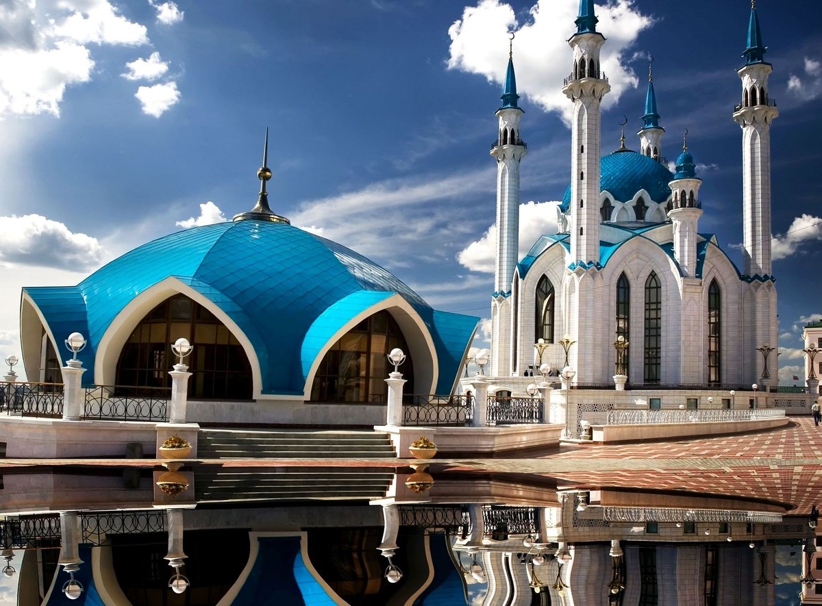 Ghrebaa's tweet photo. مسجد قول شريف في كازان بروسيا. #فن #عمارة https://t.co/jOBwWrj9Fb