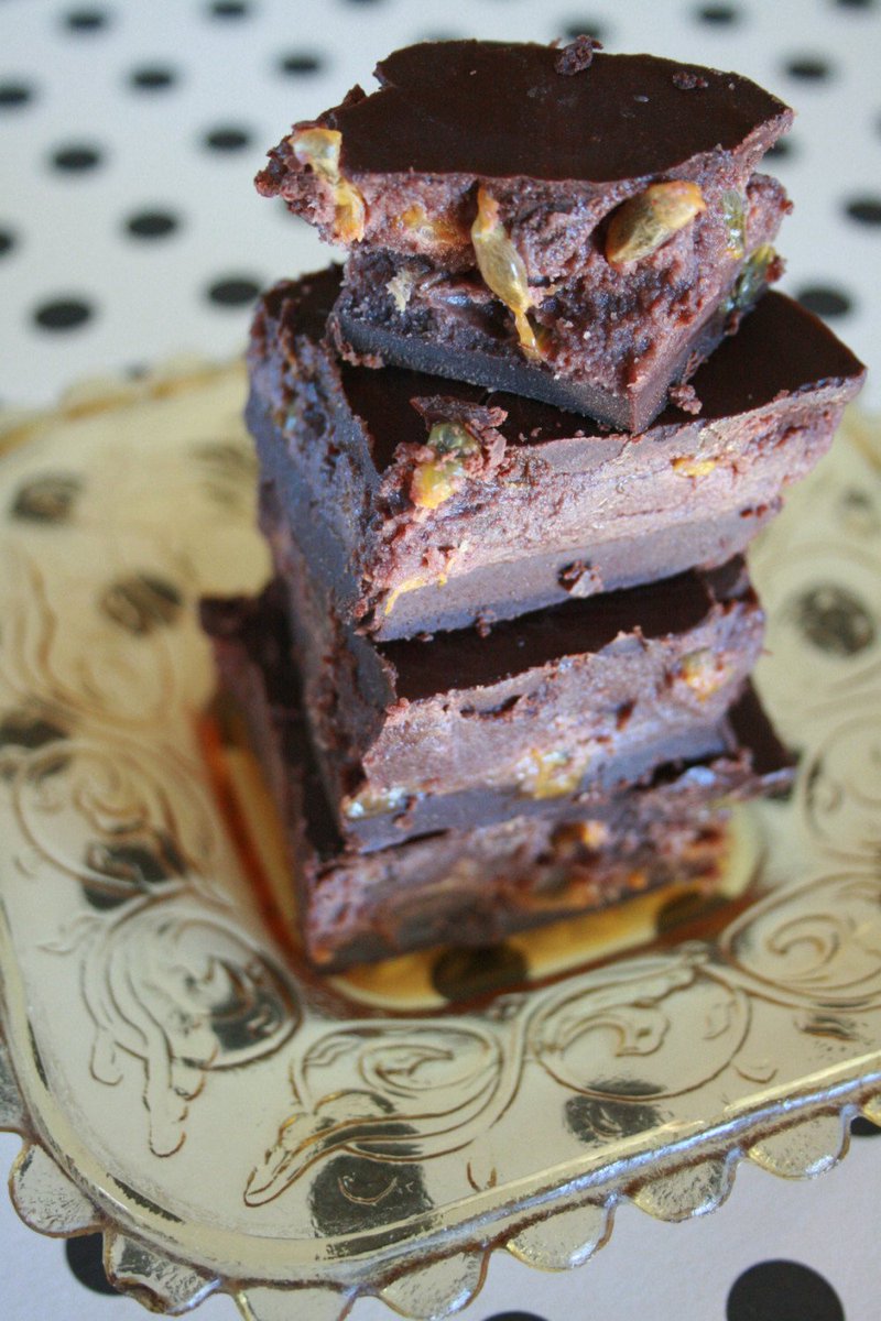 VitaForte's tweet photo. #yumglutenfree #passionfruit #acai #truffle w/ #superfoods #acaipowder &amp; #cocaopowder.#VFI
https://t.co/rdmsTJninP https://t.co/SoDYdIYgRd