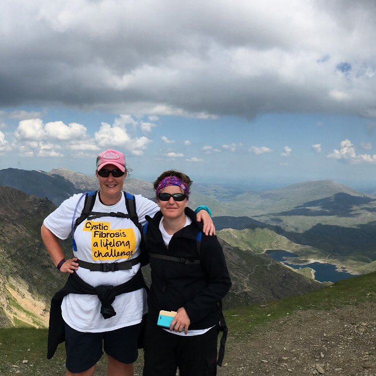 vicky7p's tweet photo. Snowdon summit for cystic fibrosis! #blisters #Snowdon #CysticFibrosis https://t.co/nC6F83EEte