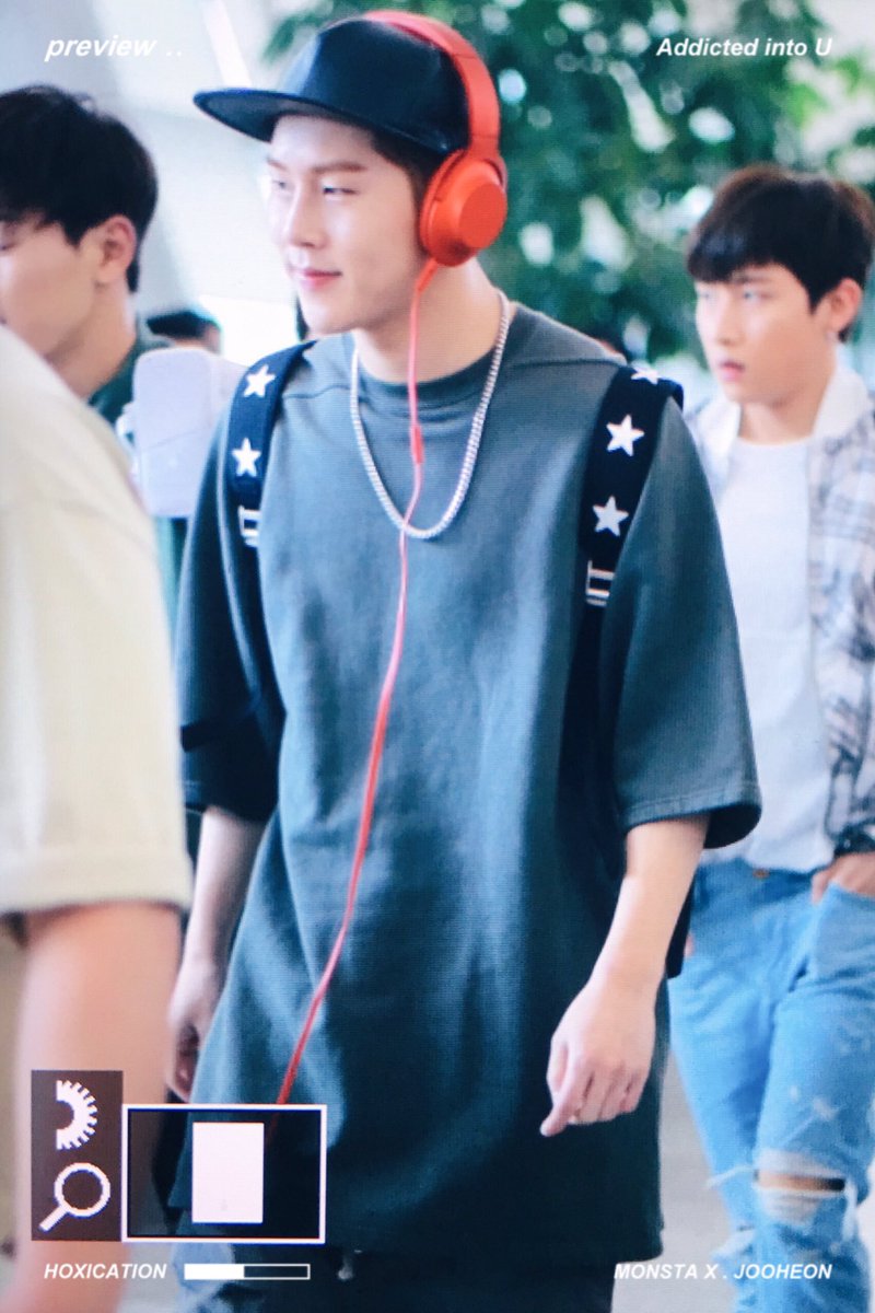Hoxication1006's tweet photo. 160606 인천공항 출국
#몬스타엑스 #주헌 #JOOHEON 
#걸어 #ALL_IN #TheCLAN 
@OfficialMonstaX https://t.co/6fIx8EYcqa