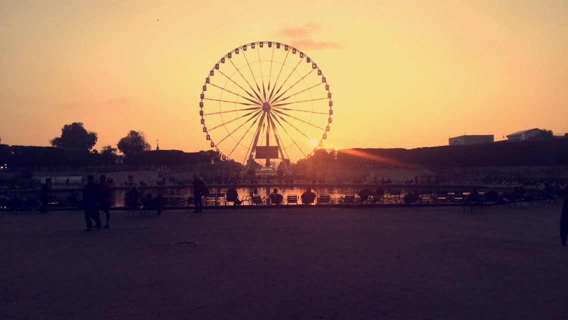 Armands_kk_'s tweet photo. #parize 🌅🇫🇷 https://t.co/bkrNd8U6re