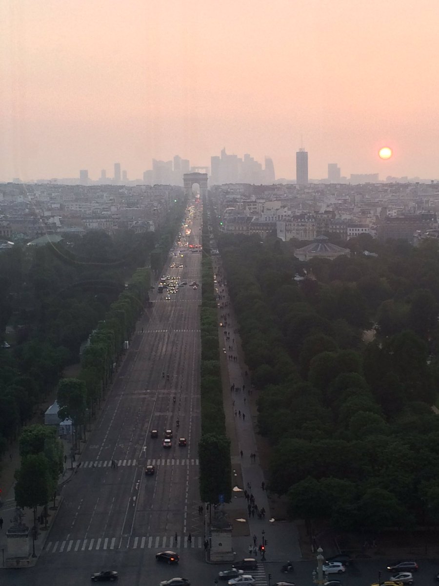 Armands_kk_'s tweet photo. #parize 🌅🇫🇷 https://t.co/bkrNd8U6re