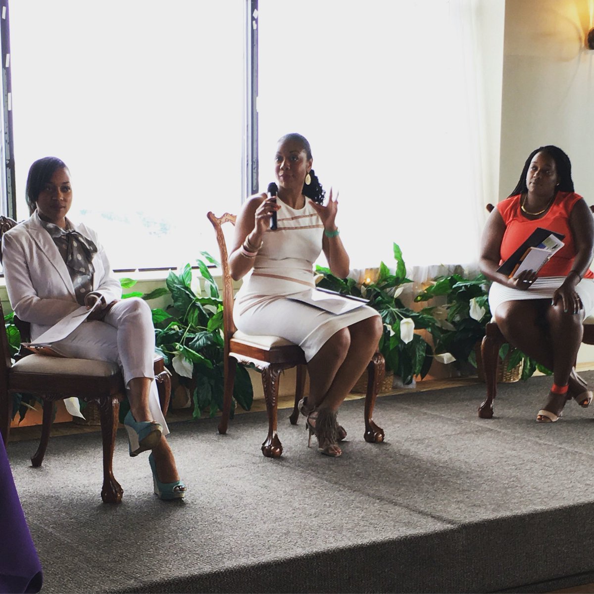 WIMspeaks's tweet photo. #WIMPhilly Co-Founders @dpjeter &amp; @OnPoint24_7 at #IAMNetworking Annual Brunch https://t.co/fuCOczPzUe