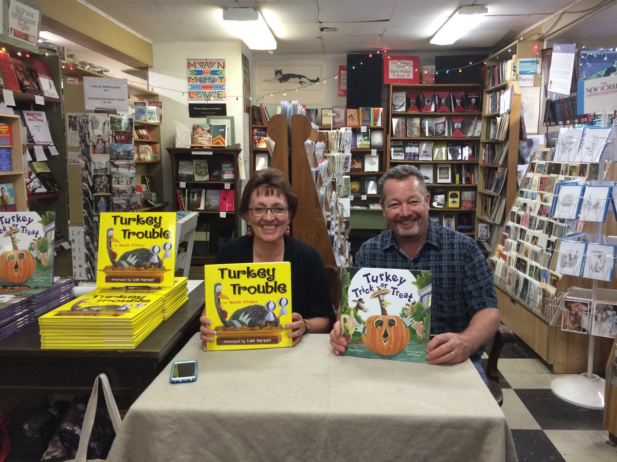 Farley's Bookshop tweet media