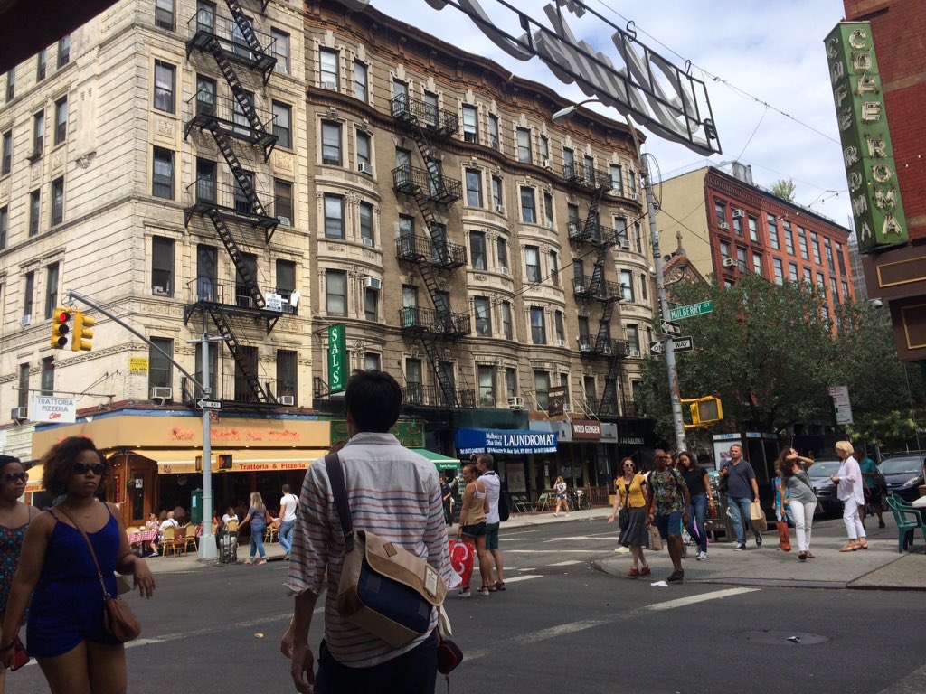 sizzyasnewyork tweet picture