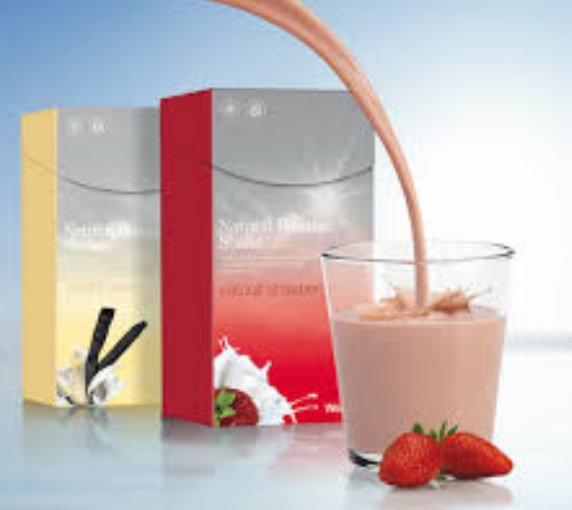 NeseAltinova's tweet photo. Hayırlı Sahurlar#Sağlık ve Zinde bir Oruç Tutmak istiyorum.#Oriflame #makeup #WellnessShake #makeup #sağlık #kazanç https://t.co/iiadVExLlg