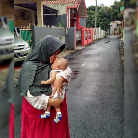 Mamah dan saadan ...