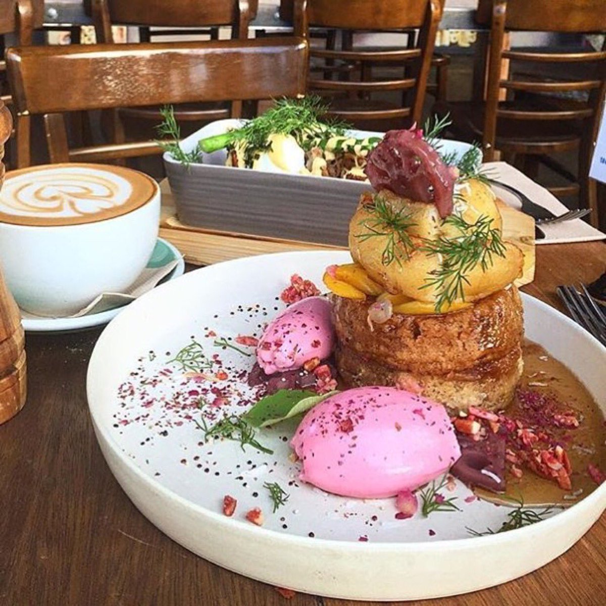 Monday morning breakfasts at <a href="/TheGlassDenCafe/">The Glass Den</a>. 

#urbanspoon #breakfast #brunch #food #foodporn