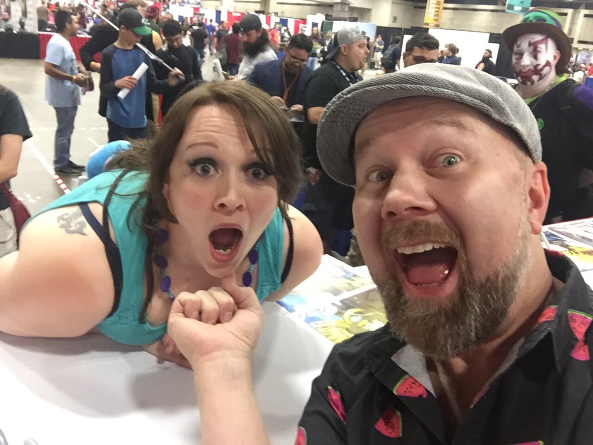medoragreen's tweet photo. The best part of the convention!! #FanExpoDallas #dallasfanexpo #fanexpodallas2016 @dallascomiccon @VoiceOfVegeta https://t.co/tO3s3AXyCs