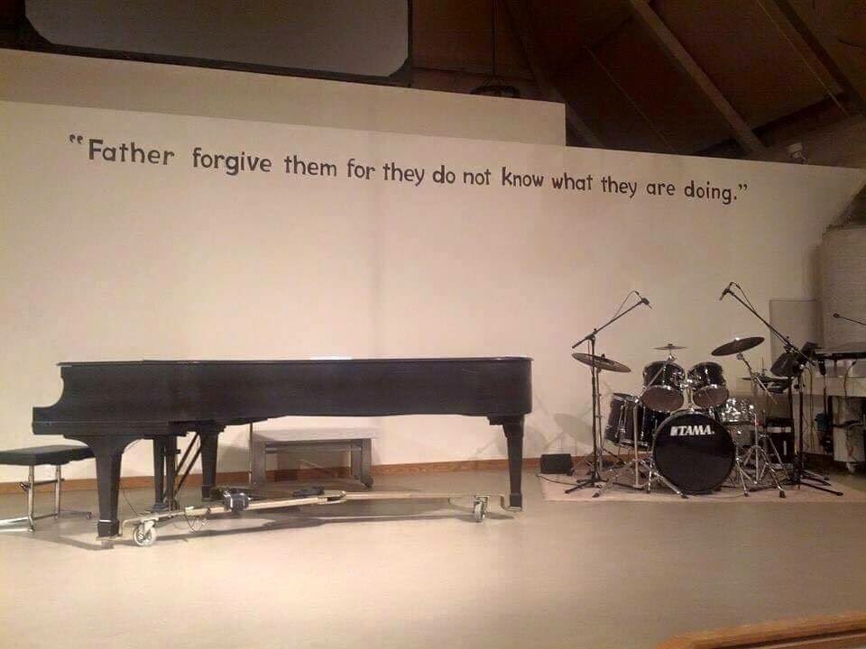 LadySongLeader's tweet photo. Maybe not the best scripture to put above the praise band... https://t.co/Y9LDadmh4k