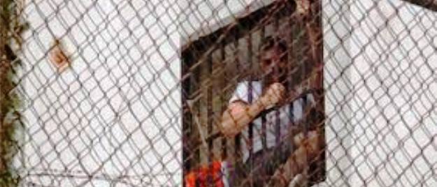VoluntadPopular's tweet photo. .@leopoldolopez a Rodríguez Zapatero "Cambio constitucional no será intercambiado por nada" https://t.co/hKP0aDXgFK https://t.co/cuI8qSSzrw