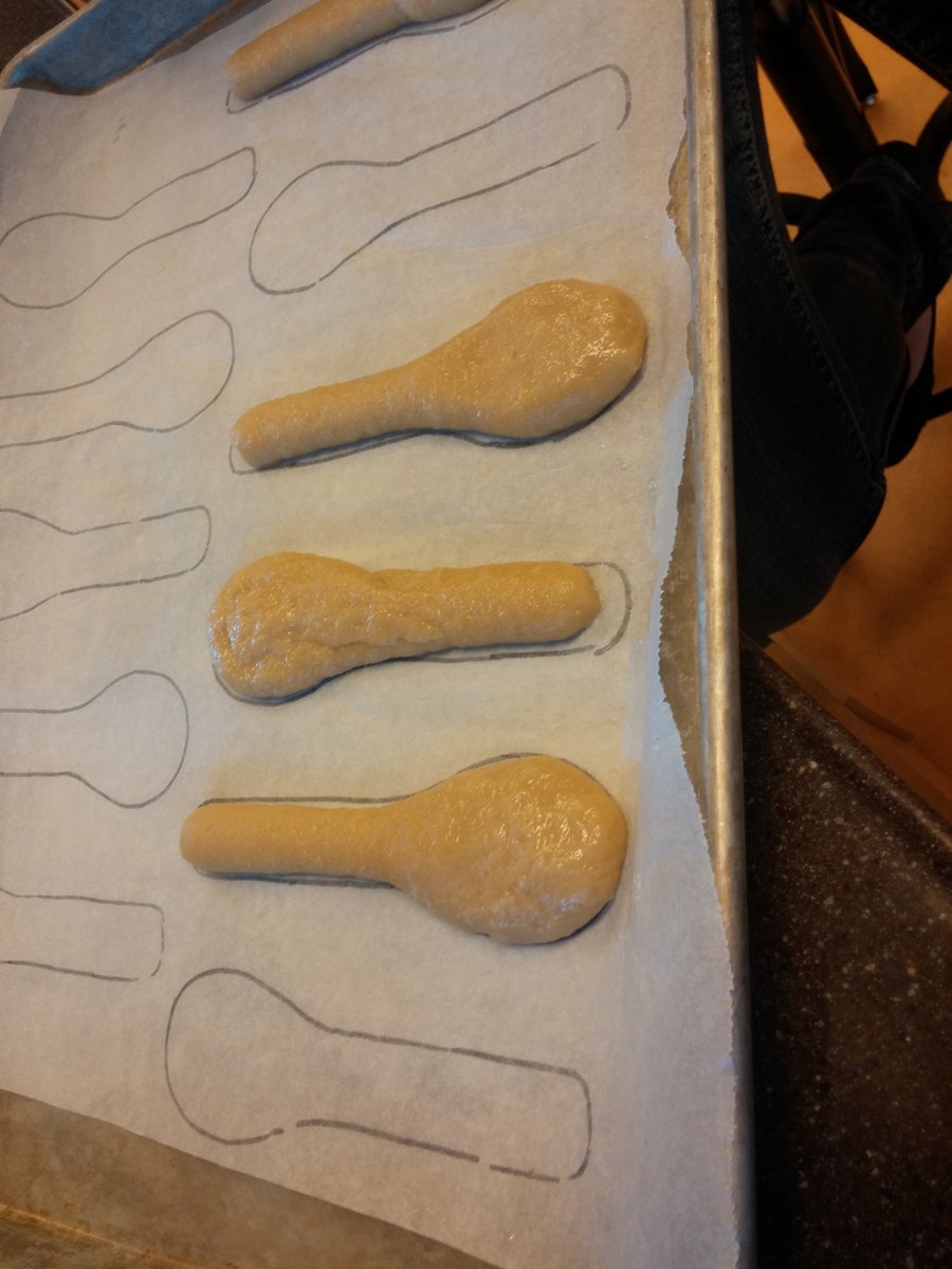 __JosephChu's tweet photo. Making biscotti to prepare for our presentation.
#Fst160 #Dip'nSip #FoodProdPro https://t.co/SvcaYaqItz