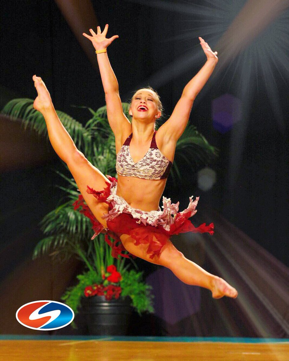 Hyped about our new Dance Nationals 2017 location at the Long Beach Convention &amp; Entertainment Center 3/31-4/01 💃🏼