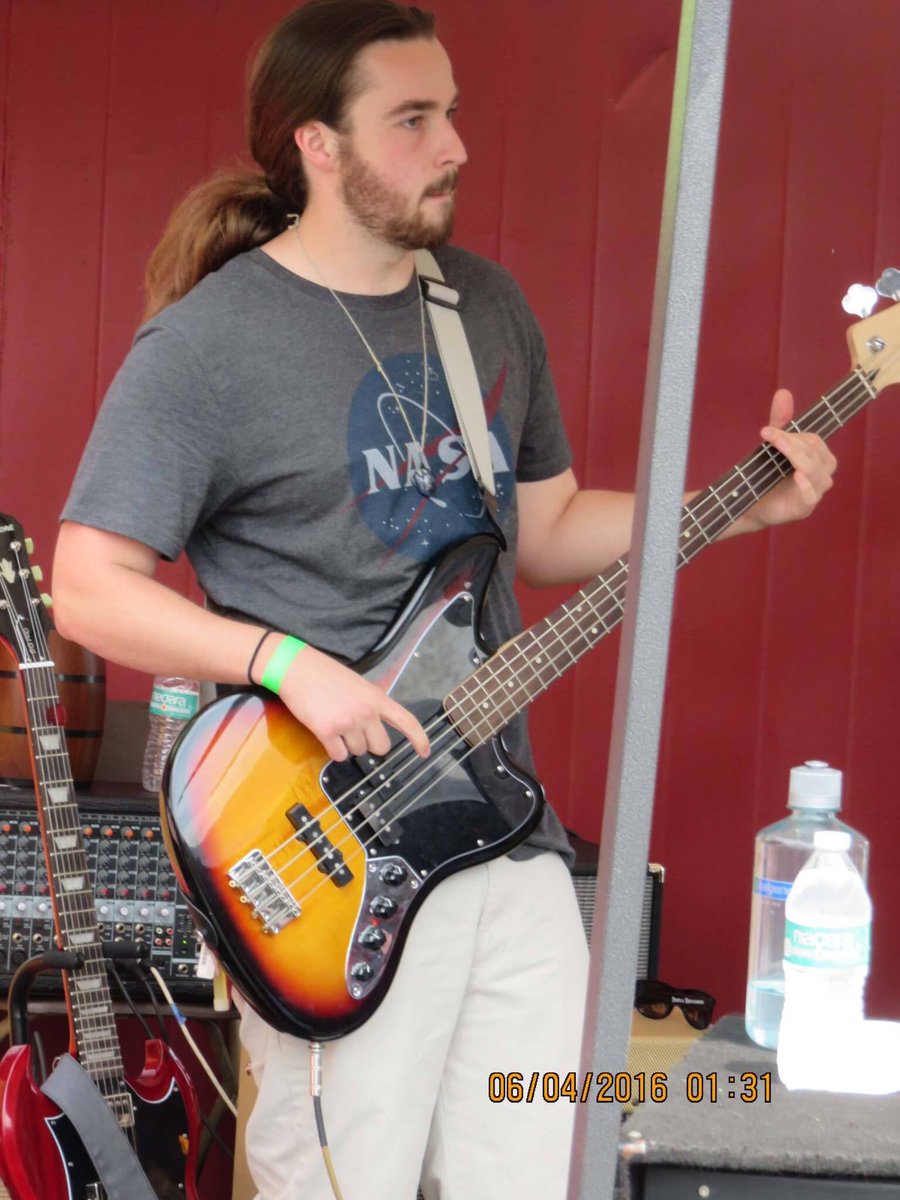 Straw Dogs (Straw_Dogs_Band) Twitter