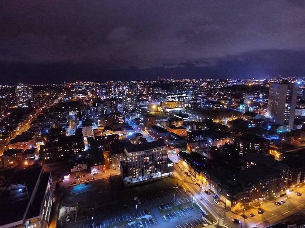 halifaxnoise's tweet photo. Halifax from 120 meters. #halifax #haligonia #home #uav #drone #bishopslanding #halifaxno… https://t.co/inix3zIyJI https://t.co/cDNrYk7xey