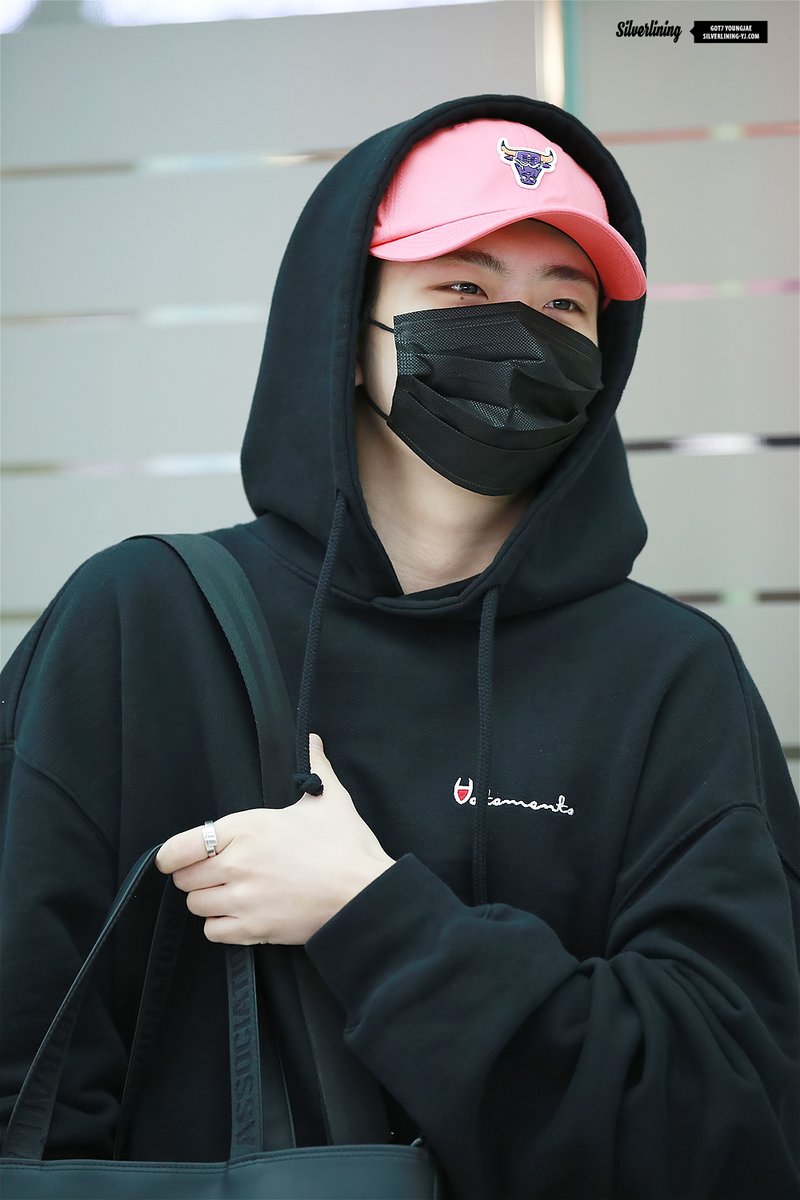 CkPUupIUYAA-Y92.jpg:large