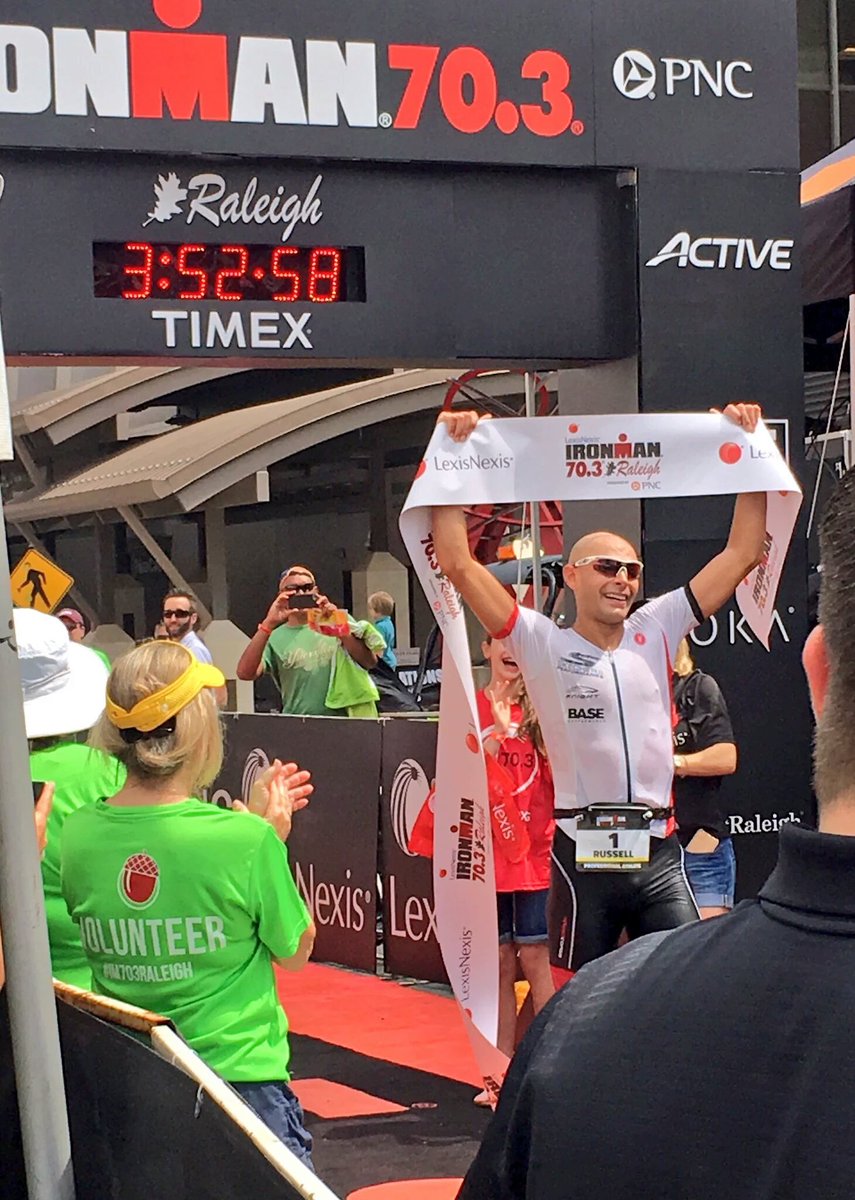 KnightComposite's tweet photo. Matt Russell for the win!
#superfastwheels #knightcomposites #IM703Raleigh #mattrussell #superfastmatt https://t.co/2gr0Mfn7bG