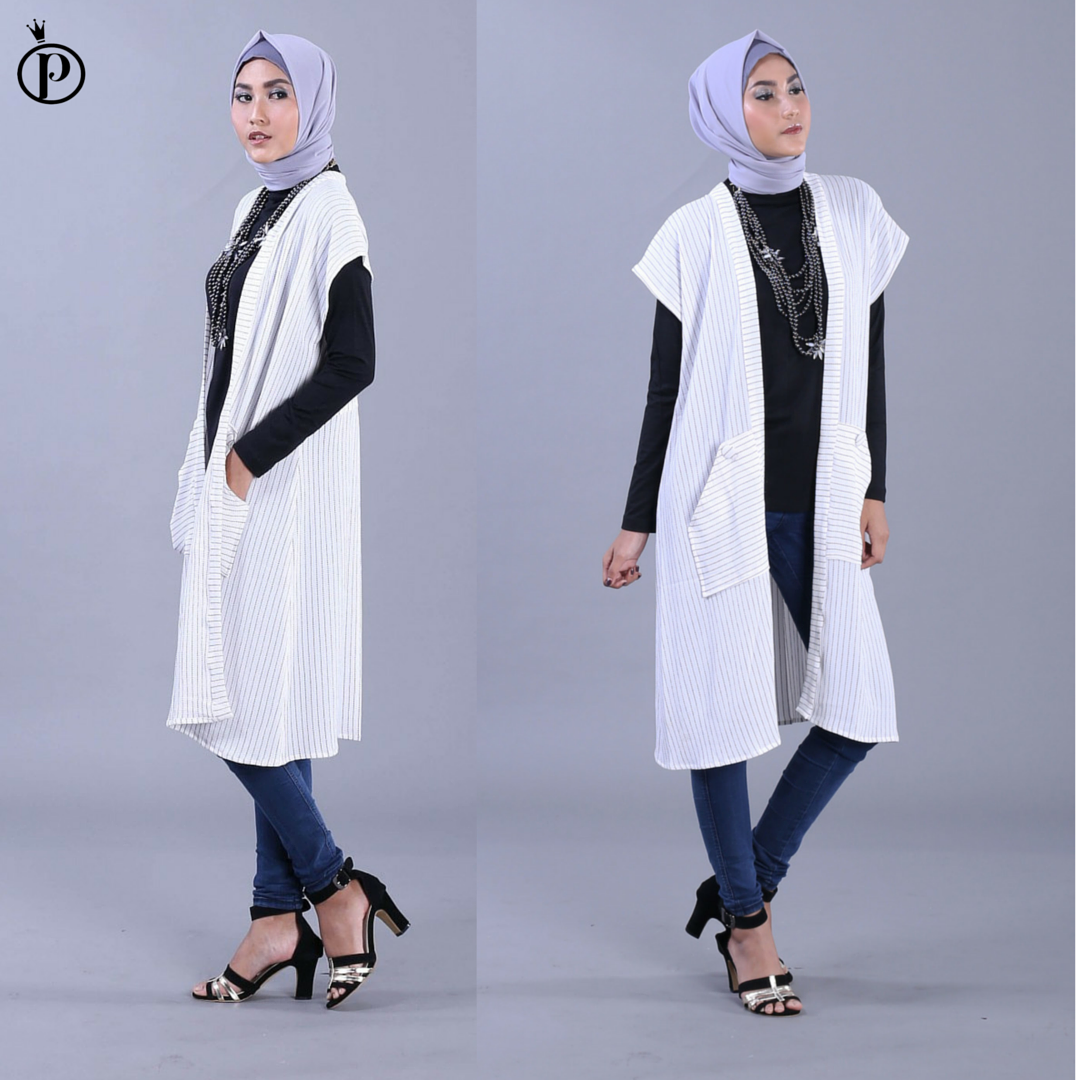 Nabila Stripes Outter | all size | available black and white 😗 | pinkroyals.com