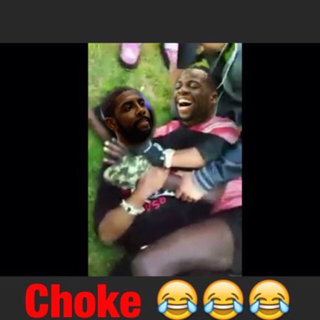 BigRobp313's tweet photo. @SHAQ @CharlesBarkIey look at ya mans 😂😂😂 https://t.co/V43dub2dtr