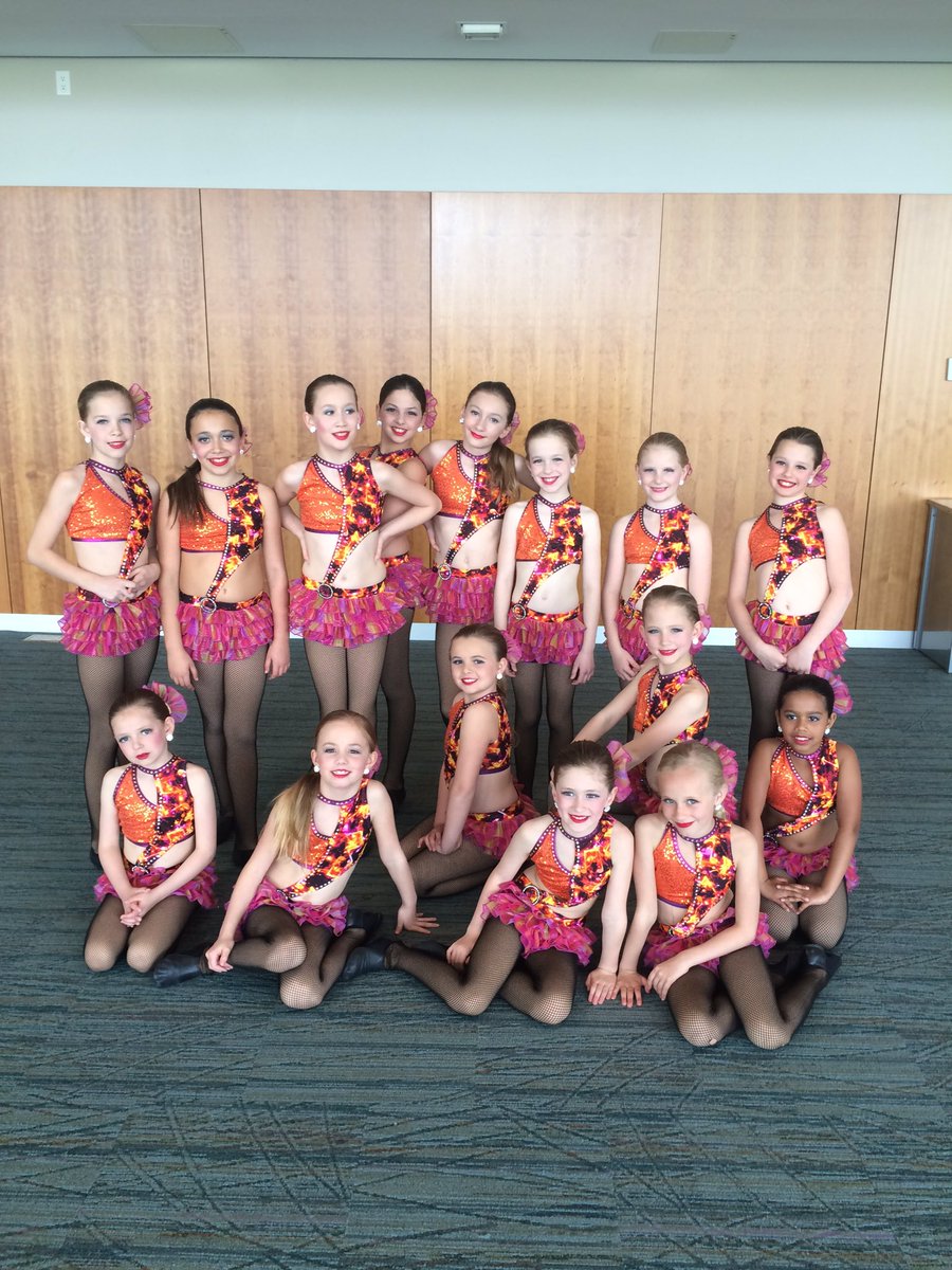 natashasproule's tweet photo. Great year girls ! Continue to stretch and dance over the break! Take as many classes as you can! @TDSBurlington https://t.co/AN57xmTQzE