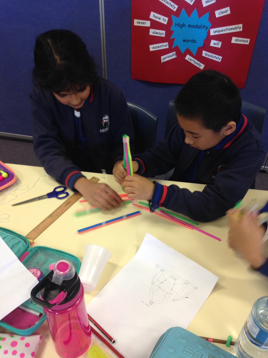 ms_atkin's tweet photo. Building the strongest structure we can in Tinker Time 💪🏛 https://t.co/MxSN2mQl4D