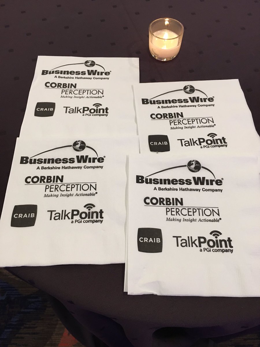 ShepNYC's tweet photo. Lounge Lizards @NIRI_National @nirivc #niri2016 @BusinessWire #niri #businesswire #virtualchapter @GrandHyattSD https://t.co/RLdgW5LJvz