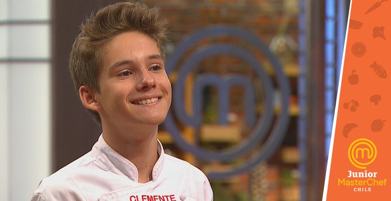 MasterChefChile's tweet photo. Clemente se la jugó con plato lleno de sabores y contrastes > https://t.co/W9xqSiE0TI #JrMCGranFinal https://t.co/mqp0MEk7Ux