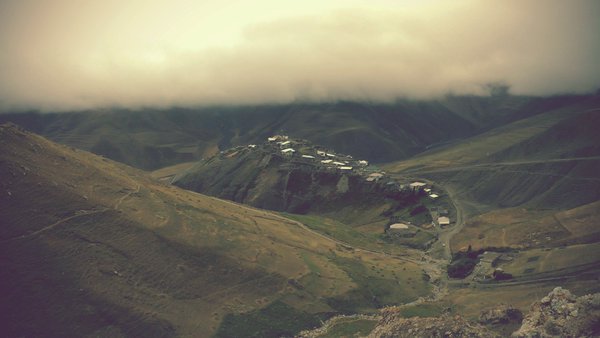 Symbol_FR's tweet photo. #EURONEWS La #majesté des #montagnes de #Khinalug #France #OSCE #hrw #aztwi @aztwi #media
https://t.co/rKKKH9GFpZ https://t.co/faISyWROA2