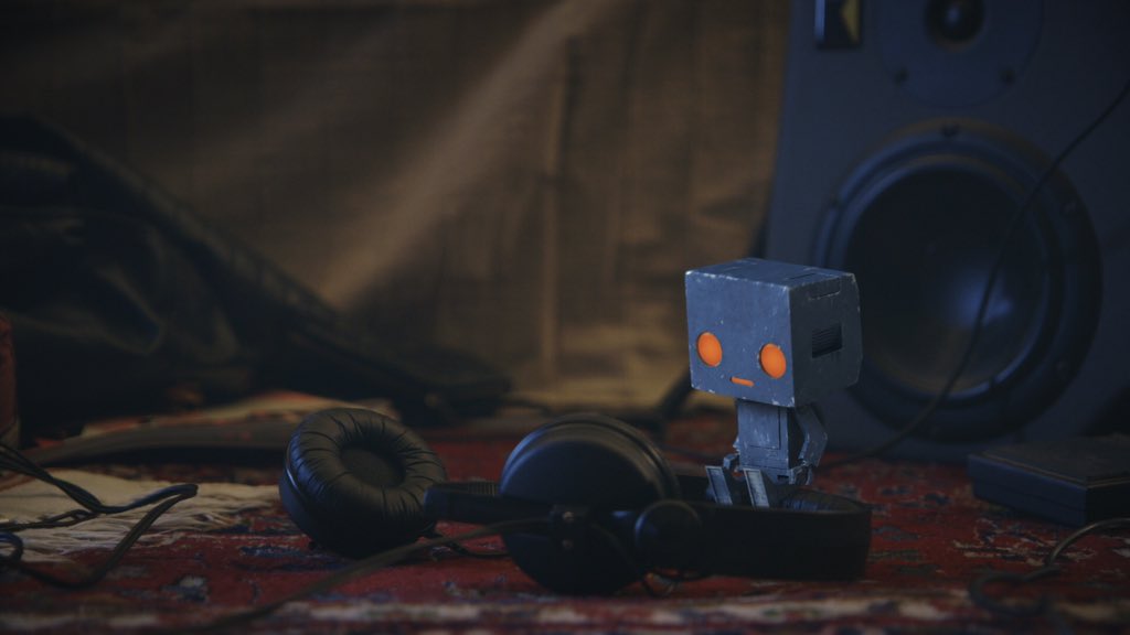 Cute robot gets into the groove <a href="/NordicGame/">Nordic Game</a> See the #shortfilm #animation here: bit.ly/1X0glnl