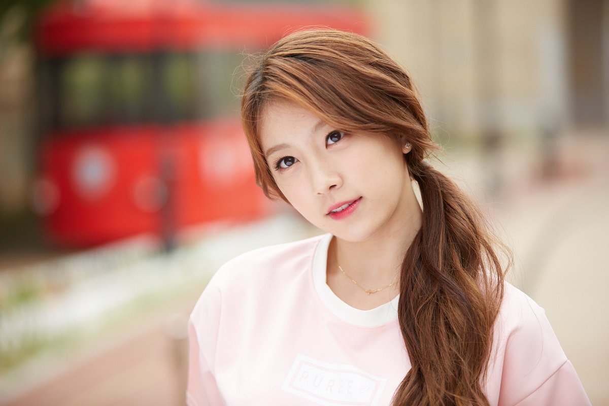 B팀 이수지
오늘 공개한 테스트 뮤직비디오 촬영 중의 참가자들의 모습 입니다. 긴 일정 더운 날씨에도 즐겁게 촬영에 임한 모든 참가자들에게 격려의 메시지를 보내주세요
#아이돌마스터.KR #one_for_all