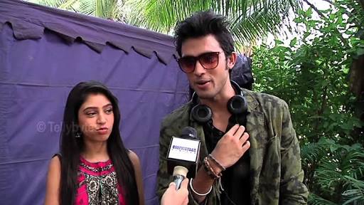 divyadiva_jain's tweet photo. These ivs were so special 
#love @LaghateParth @niti_taylor ❤💙 https://t.co/dwvlIJyVVA