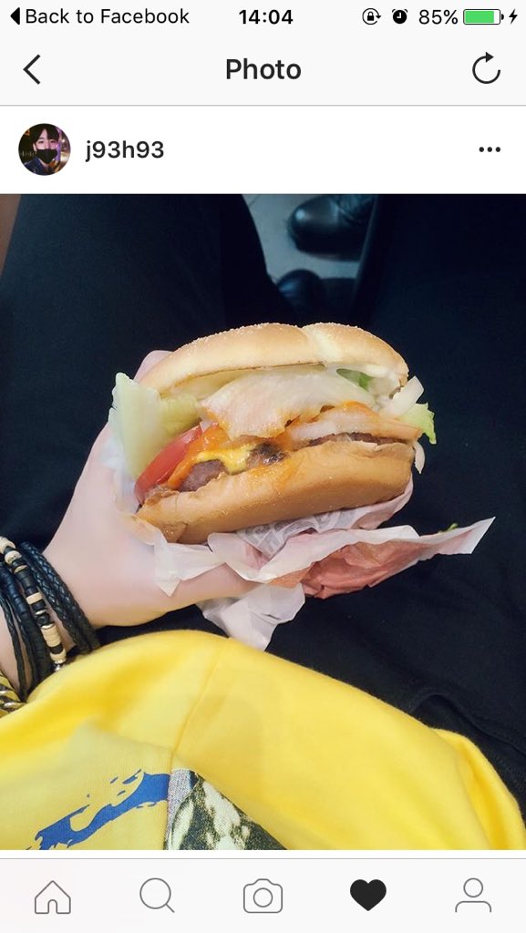 ppreawara's tweet image. มีความขี้ชิป #Anjun เบอร์เกอร์คิงก็คือยองเค 5555555