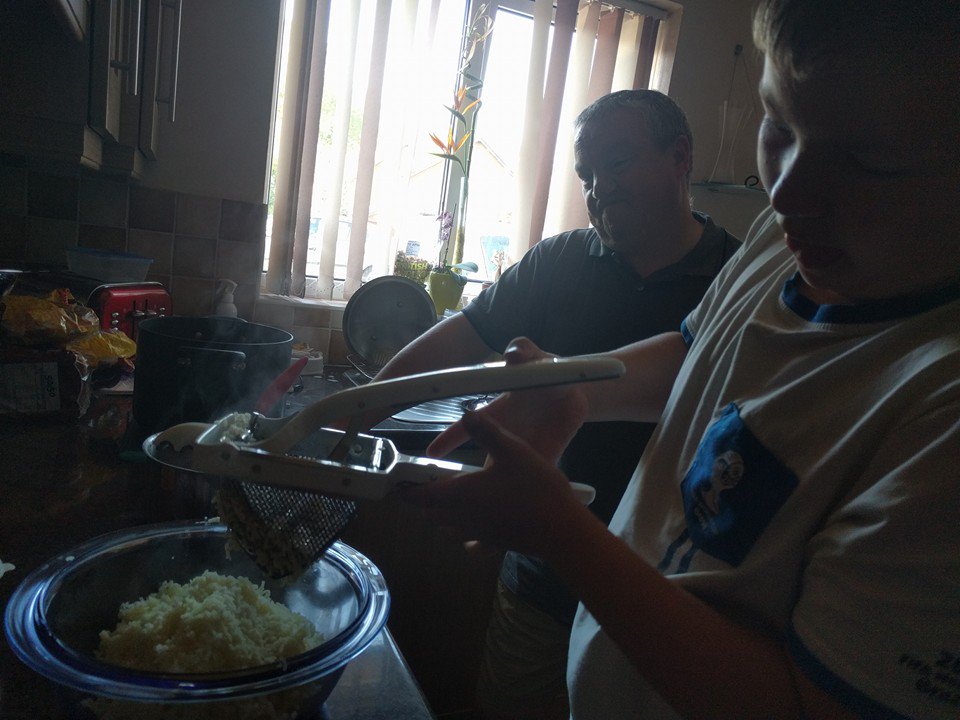 RateMySausage's tweet photo. Oi chefs! You were right about potato ricers after all. Here's JP and Sam trying our new one yesterday. #PerfectMash https://t.co/dbQeruUncp