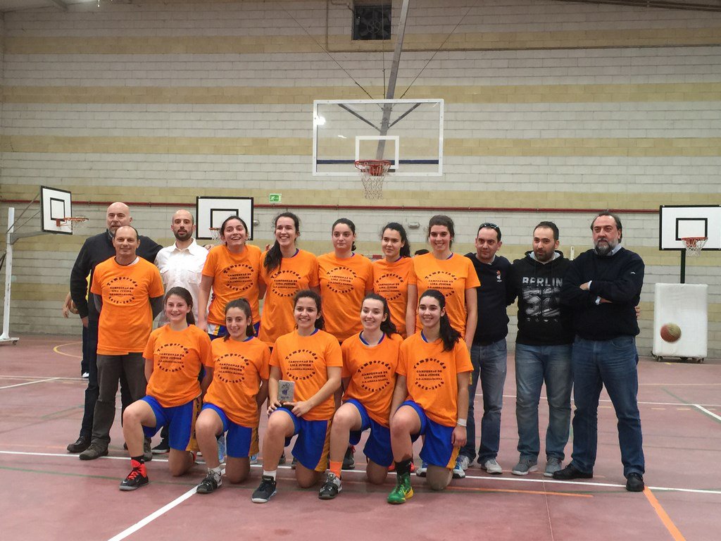Cuartas de Galicia temporada de ensueño en junior femenino Felicidades jugadoras y técnicos airexa.es/temporada-de-e…