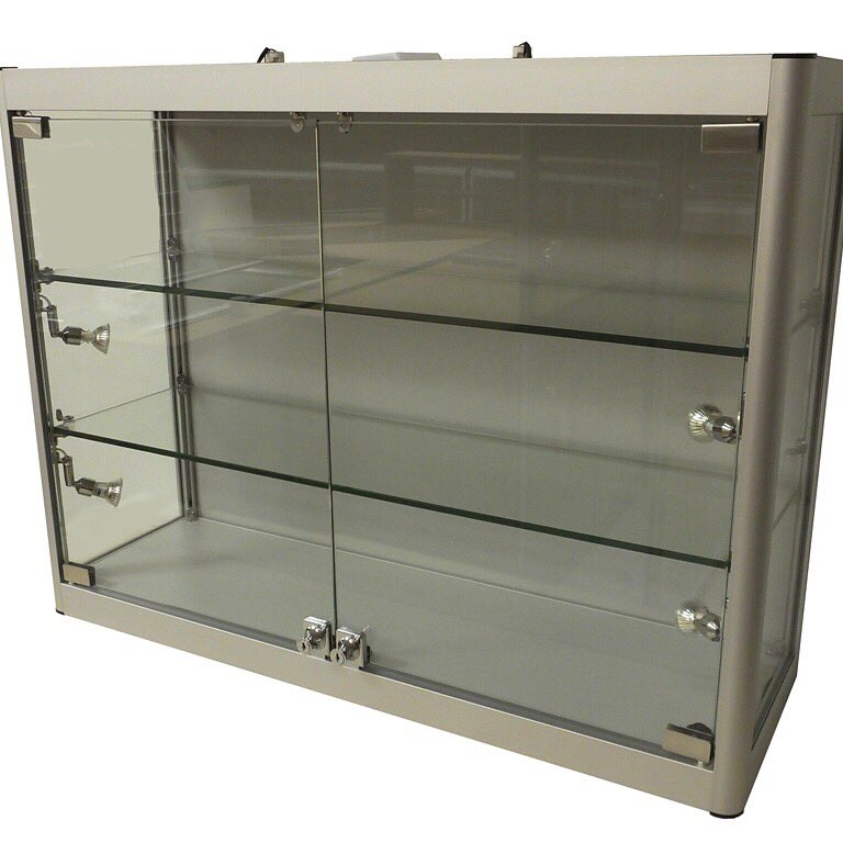 ShopSuppliesLtd's tweet image. JUST ARRIVED! #glasscabinets
#glasscounters #usedcounters 
#shopcounter 
Call 01772 886276 
shopfittingsuppliesonline.com