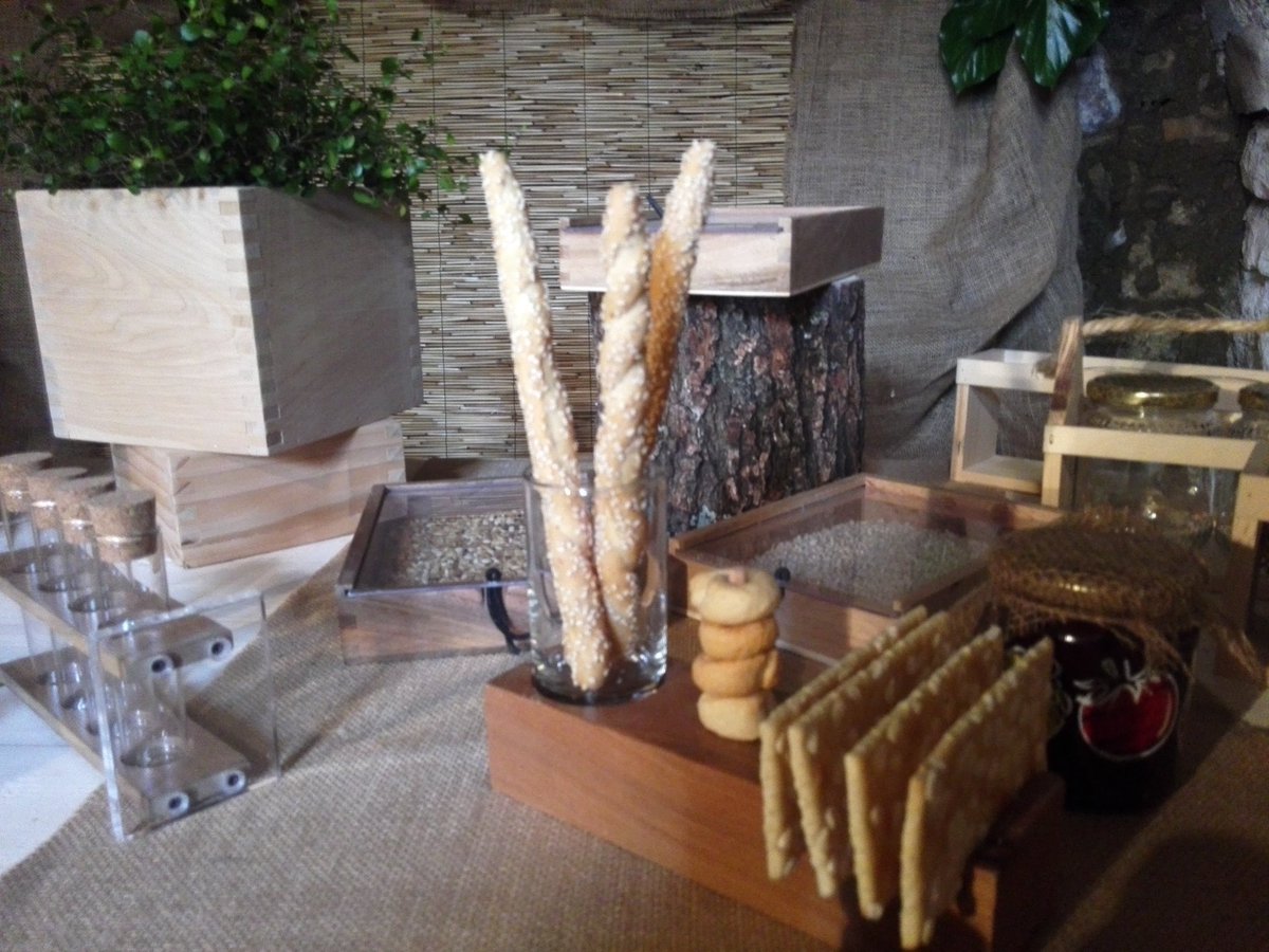 ManufattiNTL's tweet photo. L'ARTE DELLA MANUFATTURA #NTLegno #Expone #fiera #Gesualdo https://t.co/5EWkDrLoGQ