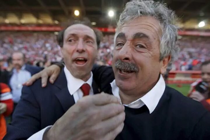RSporting_HIT's tweet photo. Hoy hace 4 años que se nos fué el hombre que resucitó al Sporting y lo devolvió a la élite. #EternoPreciado https://t.co/5HG7xYRX8v