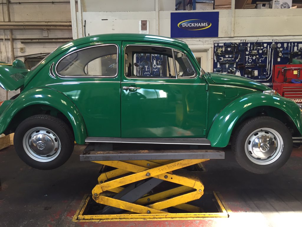 We are also carrying out a service on this cracking #VW #Beetle