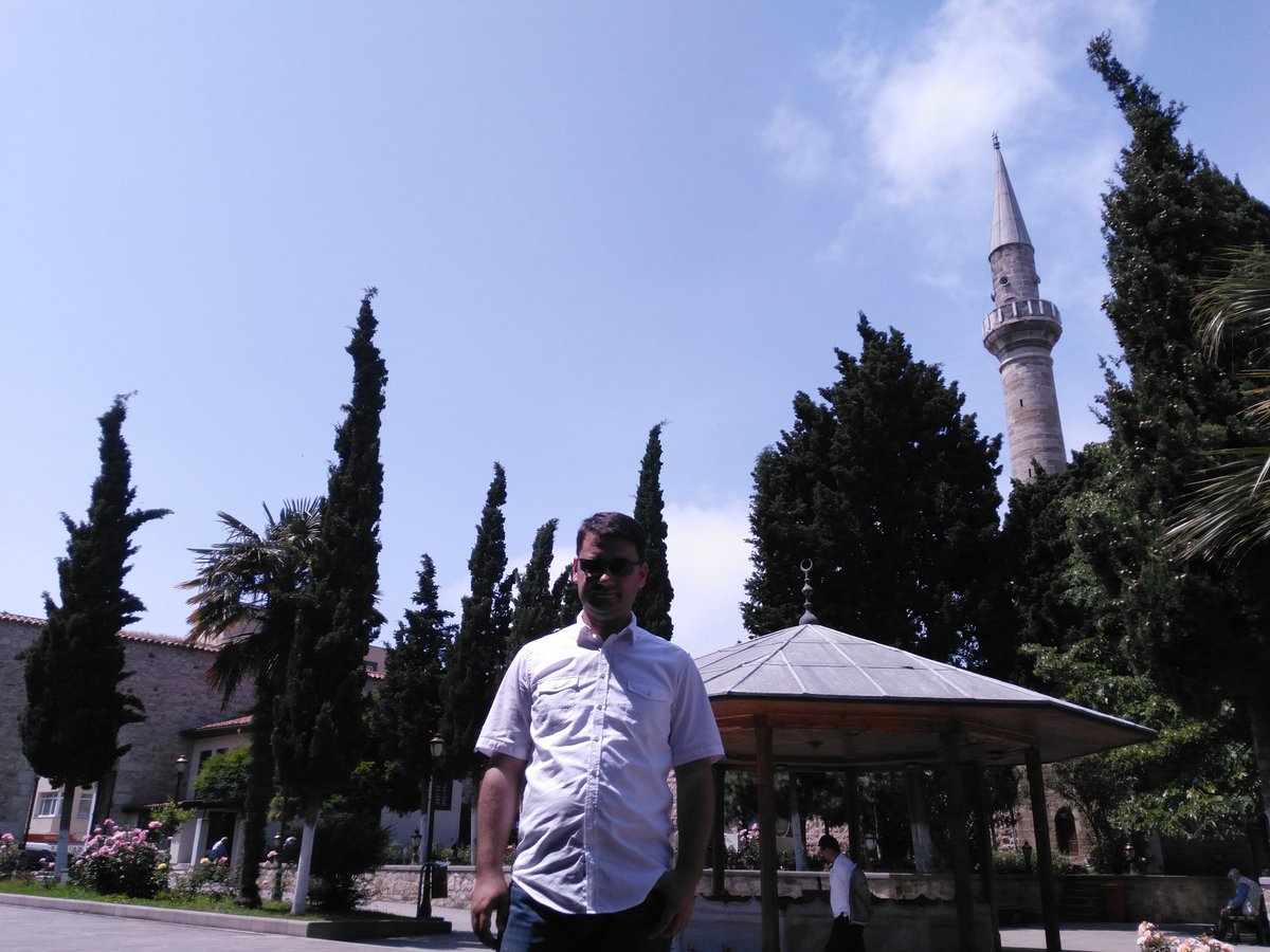 Sinop'ta çekimlerimiz yorucu bir o kadar da keyifliydi. Bizi hiç yalnız bırakmayan Aydın kardeşimize teşekkürler.