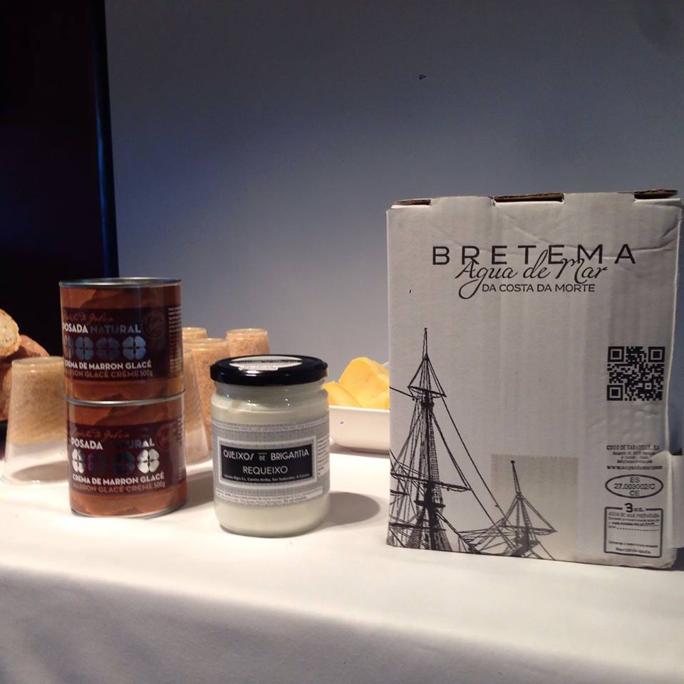 augasdemar's tweet photo. Siguen los talleres de cocina molecular de @STUDYINFOOD, con #aguademar Brétema y + productos gallegos de calidad. https://t.co/neg2jwsIet