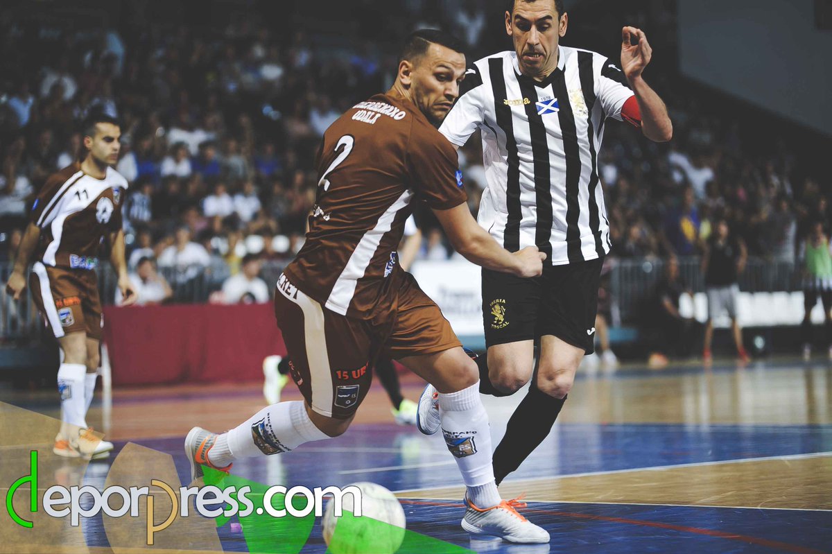 deporpress tweet media