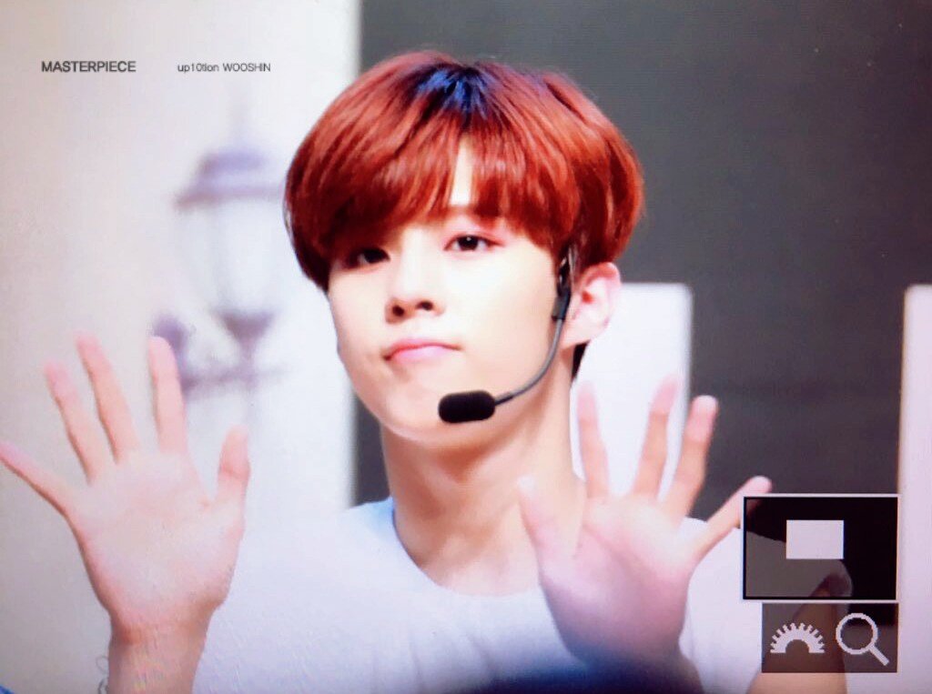 masterpiece1027's tweet photo. 160606 오사카 릴리즈 #업텐션 #김우석 #우신 #wooshin #UP10TION #나한테만집중해 #Spotlight @UP10TION https://t.co/6ZkR12Va3x
