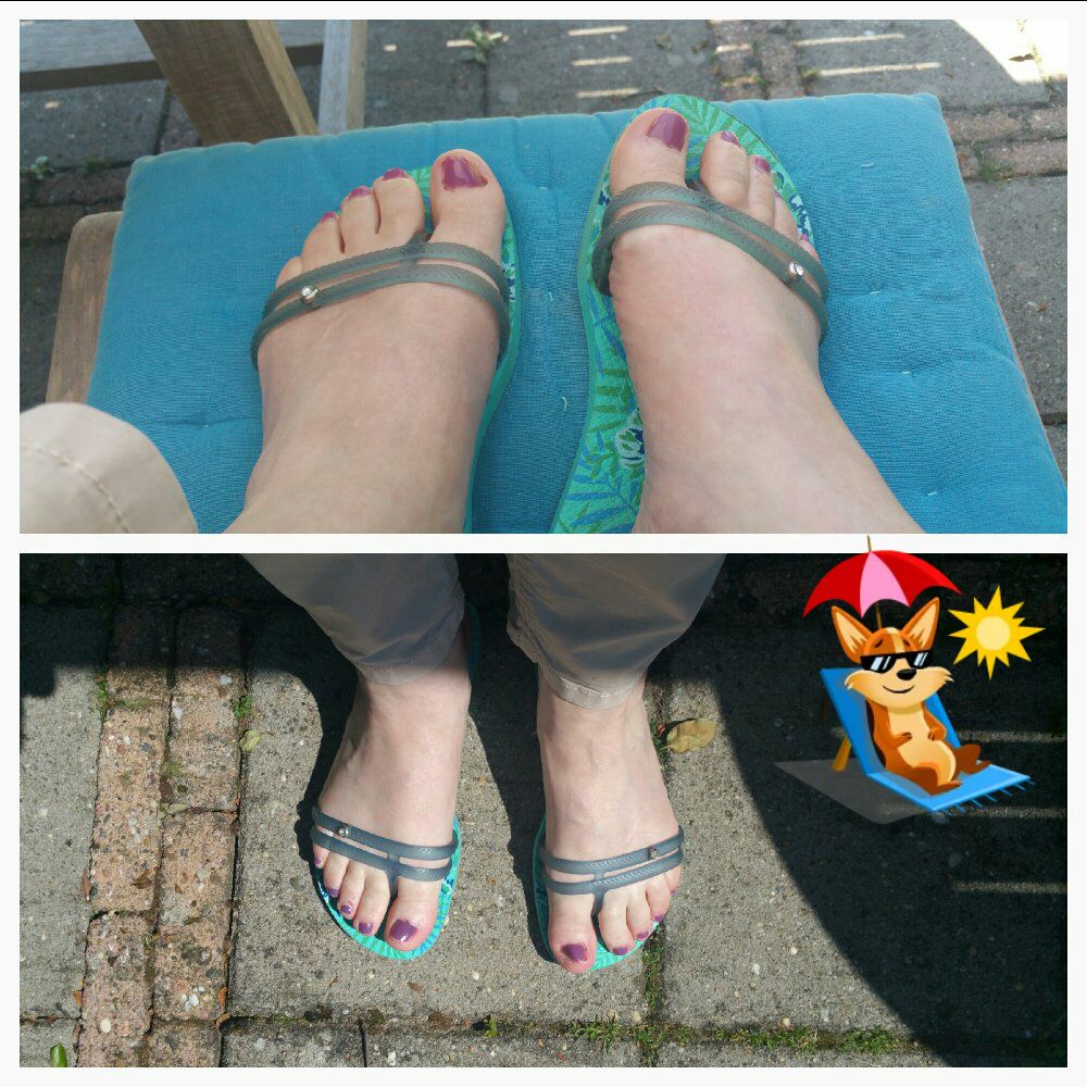 AnnemarieS66's tweet image. #lupus uv #awareness with my feet #RubyWing  #SolarActive flipflops