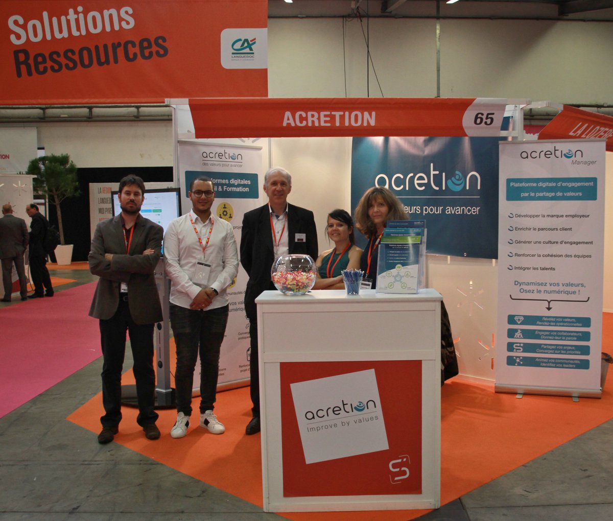 Acretion tweet media