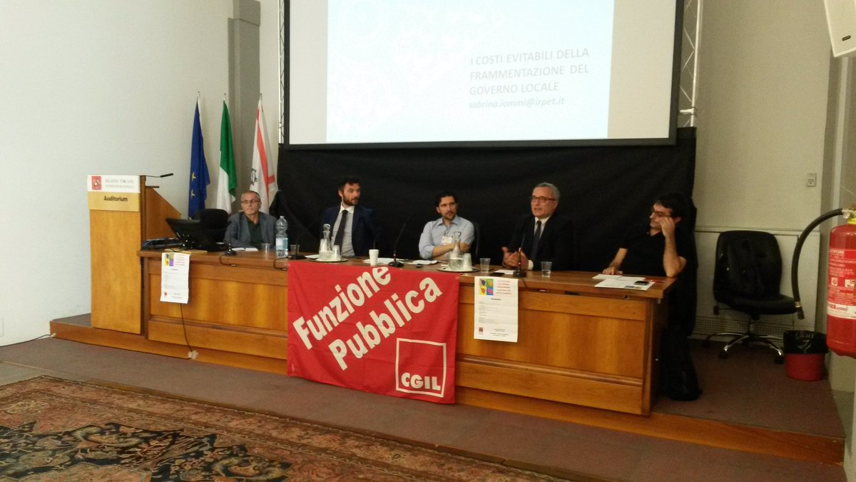 FpToscana's tweet photo. Firenze #6giugno parla assessore #bugli sulla #RiformaIstituzionale come gestire #servizipubblici dopo la #Delrio https://t.co/xbH2Tb3Pji