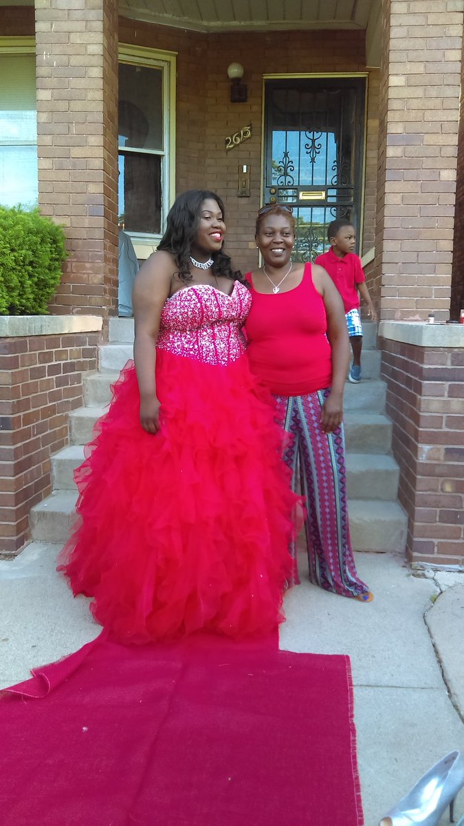 teeee______'s tweet image. Mommy 💕