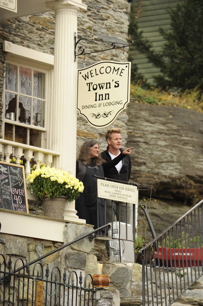 GordonRamsay's tweet photo. America, tomorrow night at 8/7c I'm checking into an all new @HotelHellonFOX in WV. This owner is a shocker https://t.co/zI5gbWIu6c