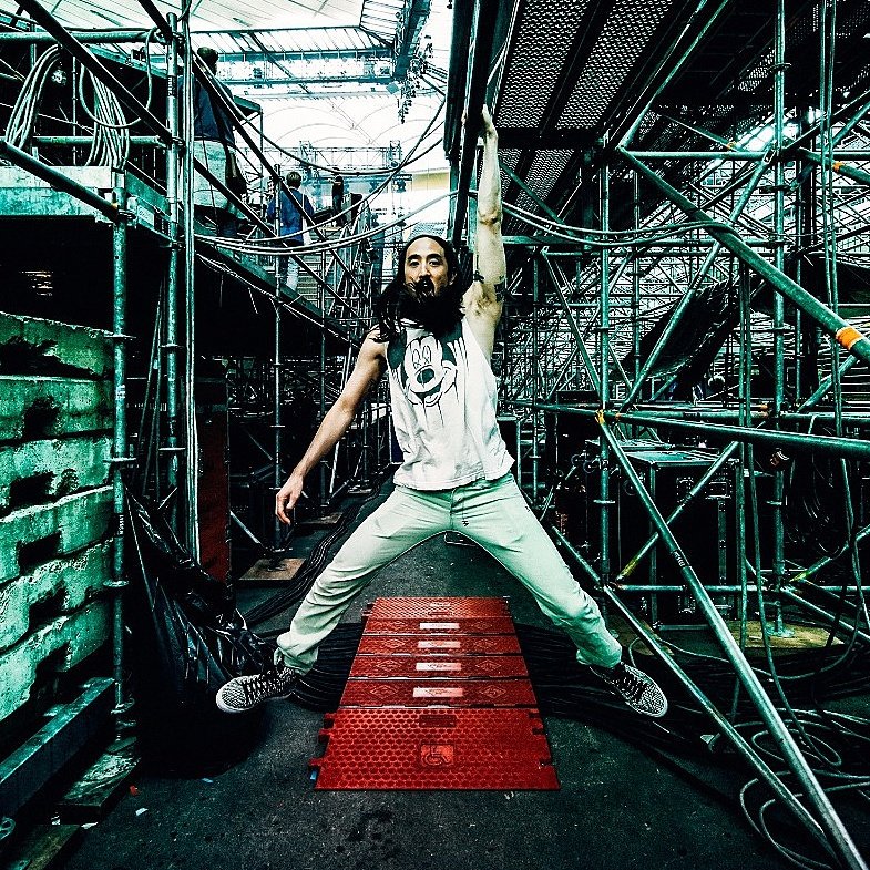 Open up the cage let the 🐤🐥🐦 fly out ... https://t.co/q1UDOxErcM