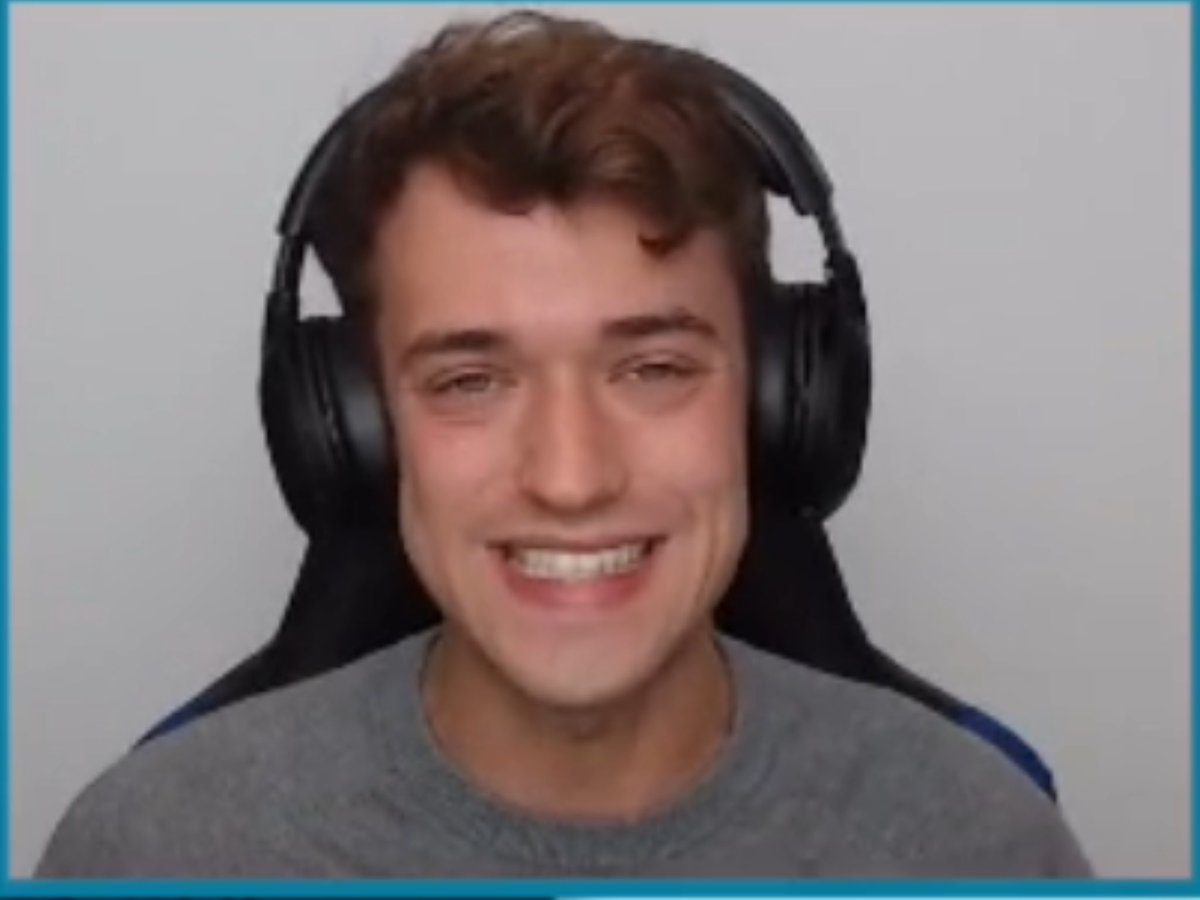 TheOriginal_FM's tweet photo. That smile tho 😏 @MrCrainer https://t.co/YpEyN1gMHQ