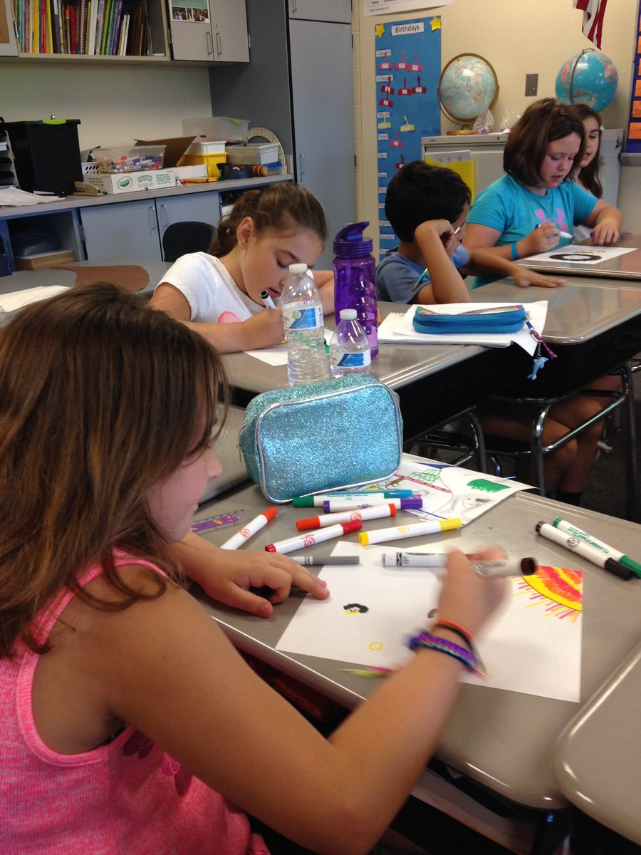 JJISPrincipal's tweet photo. Students working with artist,Sally Rogers, getting ready for the 3rd grade "Twisted Fairy Tales" event tomorrow. https://t.co/HHvLhDxrGA